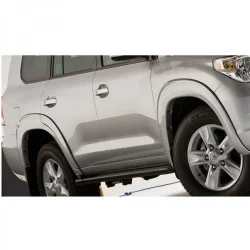 Poszerzenia błotników przód i tył Husky Liners OE Style Toyota Land Cruiser 200 series 08-11
